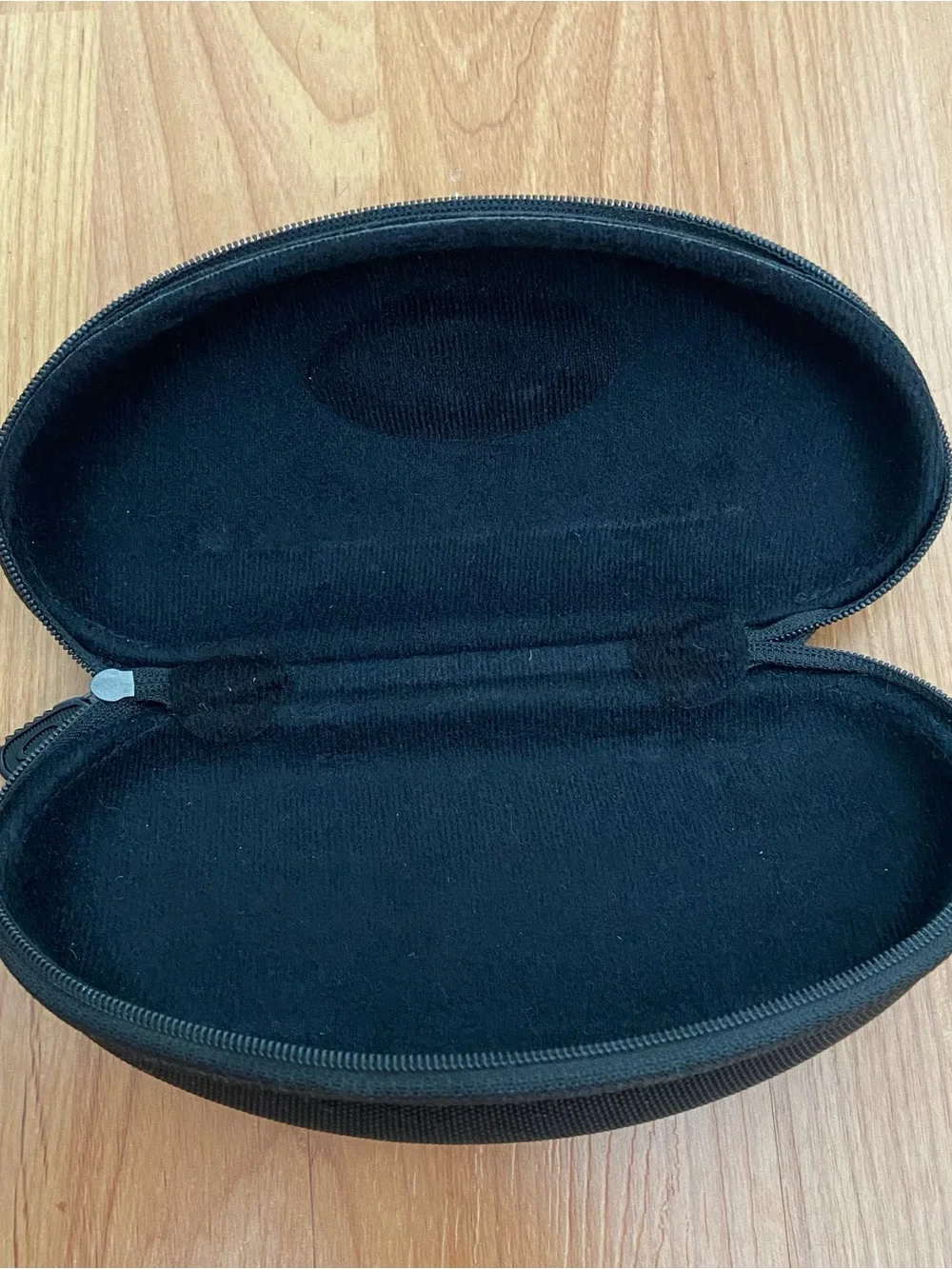 Oakley Sunglasses Hard Cover Case Vintage Y2K